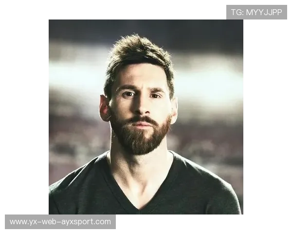 38岁梅西新发型引热议:风格升级还是青春密码? 38岁梅西新发型引热议:风格升级还是青春密码?